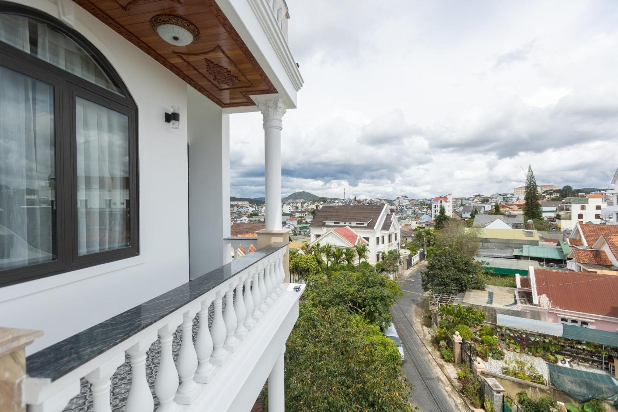 Olagi Hotel Đà Lạt Extérieur photo